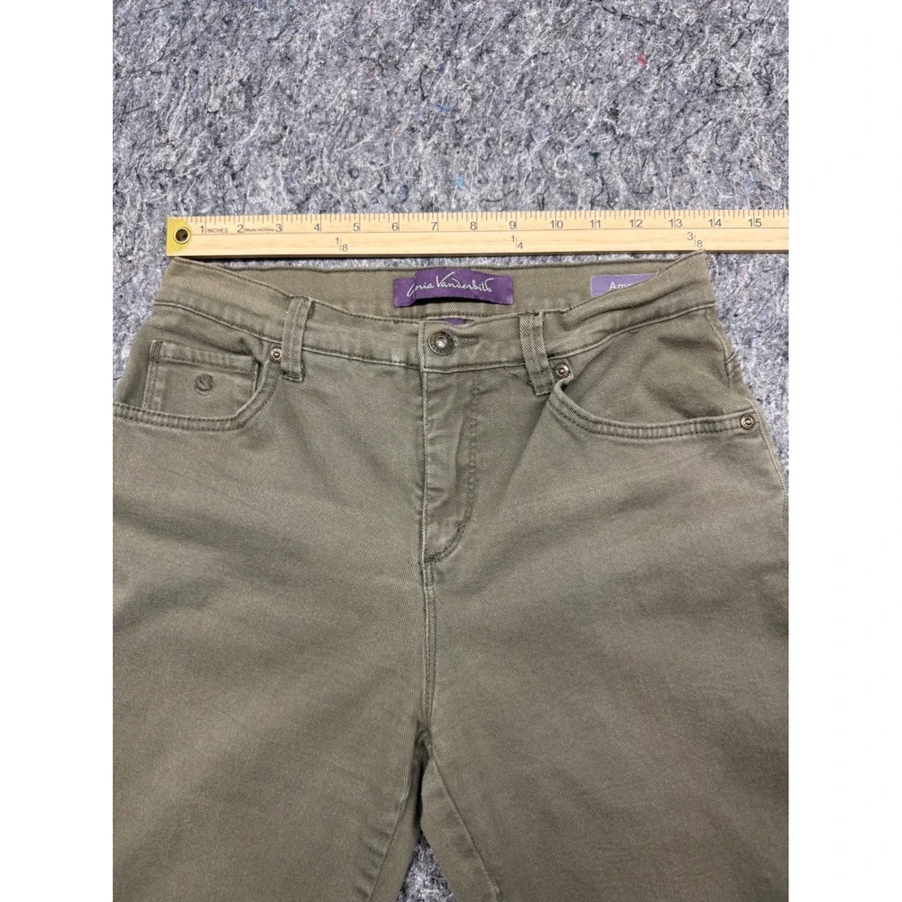 Gloria Vanderbilt Amanda‎ High Rise Tapered Jeans Olive Green Size 6 Short